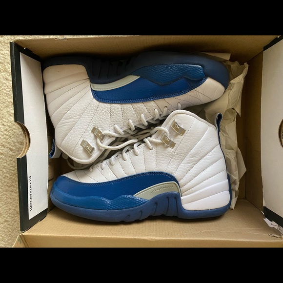 ✨ 2016 AIR JORDAN FRENCH BLUE 12s ✨